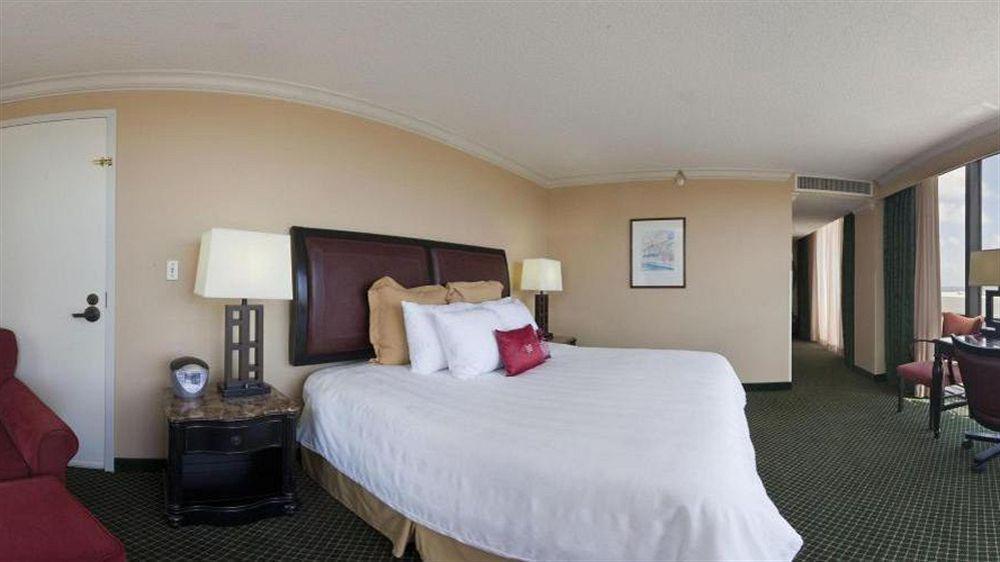Crowne Plaza Pensacola Grand Hotell Eksteriør bilde