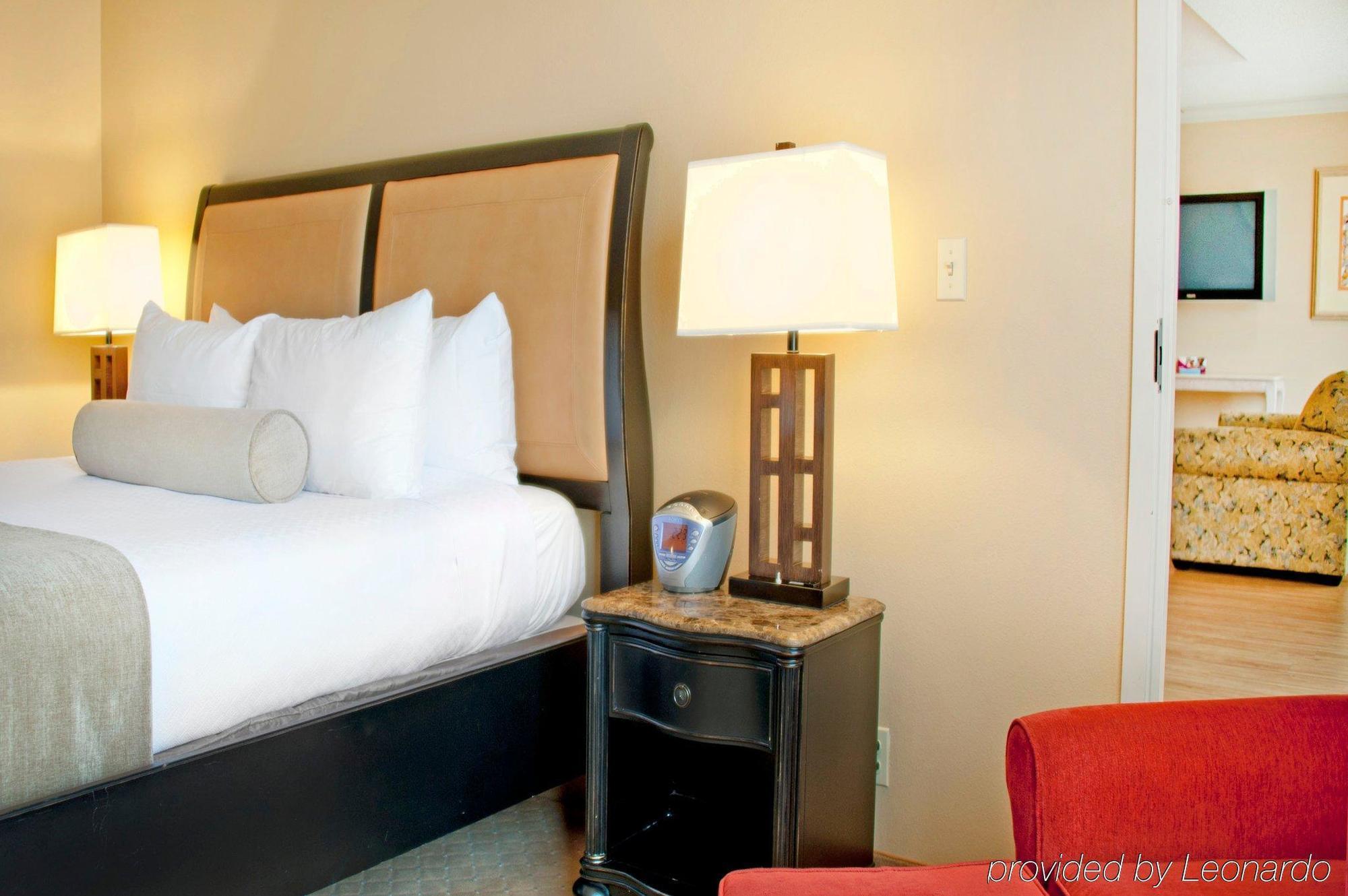 Crowne Plaza Pensacola Grand Hotell Eksteriør bilde
