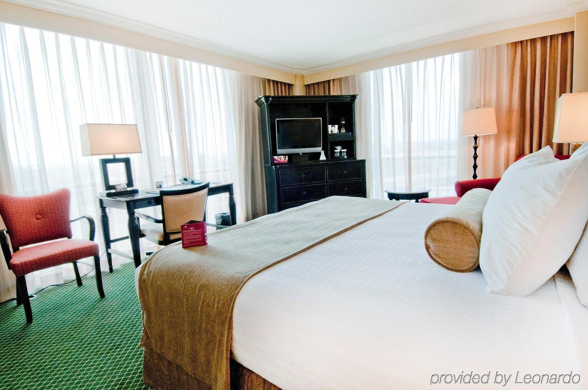 Crowne Plaza Pensacola Grand Hotell Eksteriør bilde